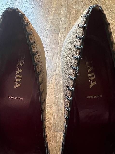 Prada Scarpe da donna: Prada Schuhe Grösse 38.5 – Usato da Burg im Leimental venduto da Anna_Wiener 3