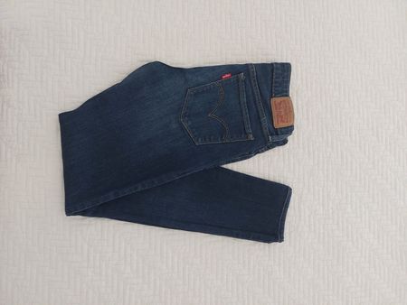 Levis Jeans
