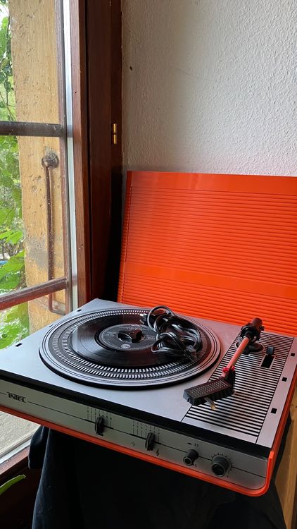 Platine vinyle PHILIPS modèle Music 5120 D5120/00L. France 1984 - France