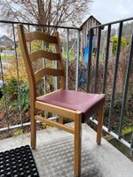 40 Stühle aus Buchenholz