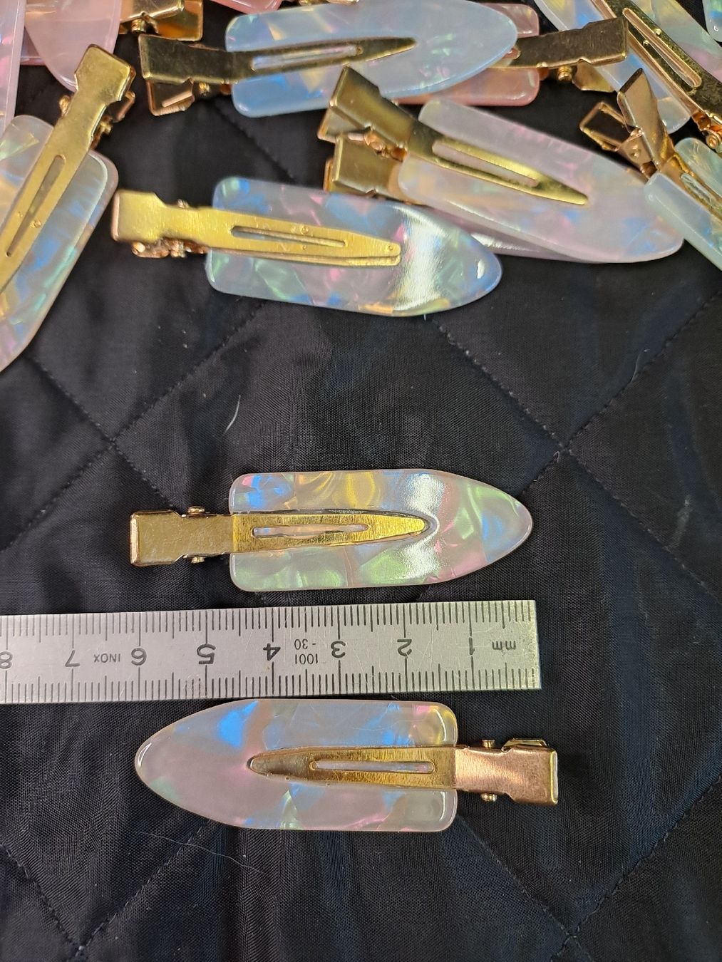 Accessori per capelli: 39 Haarspangen Perlmutfarbe – Nuovo e nell'imballaggio originale da Uznach venduto da Walaylatiere 3