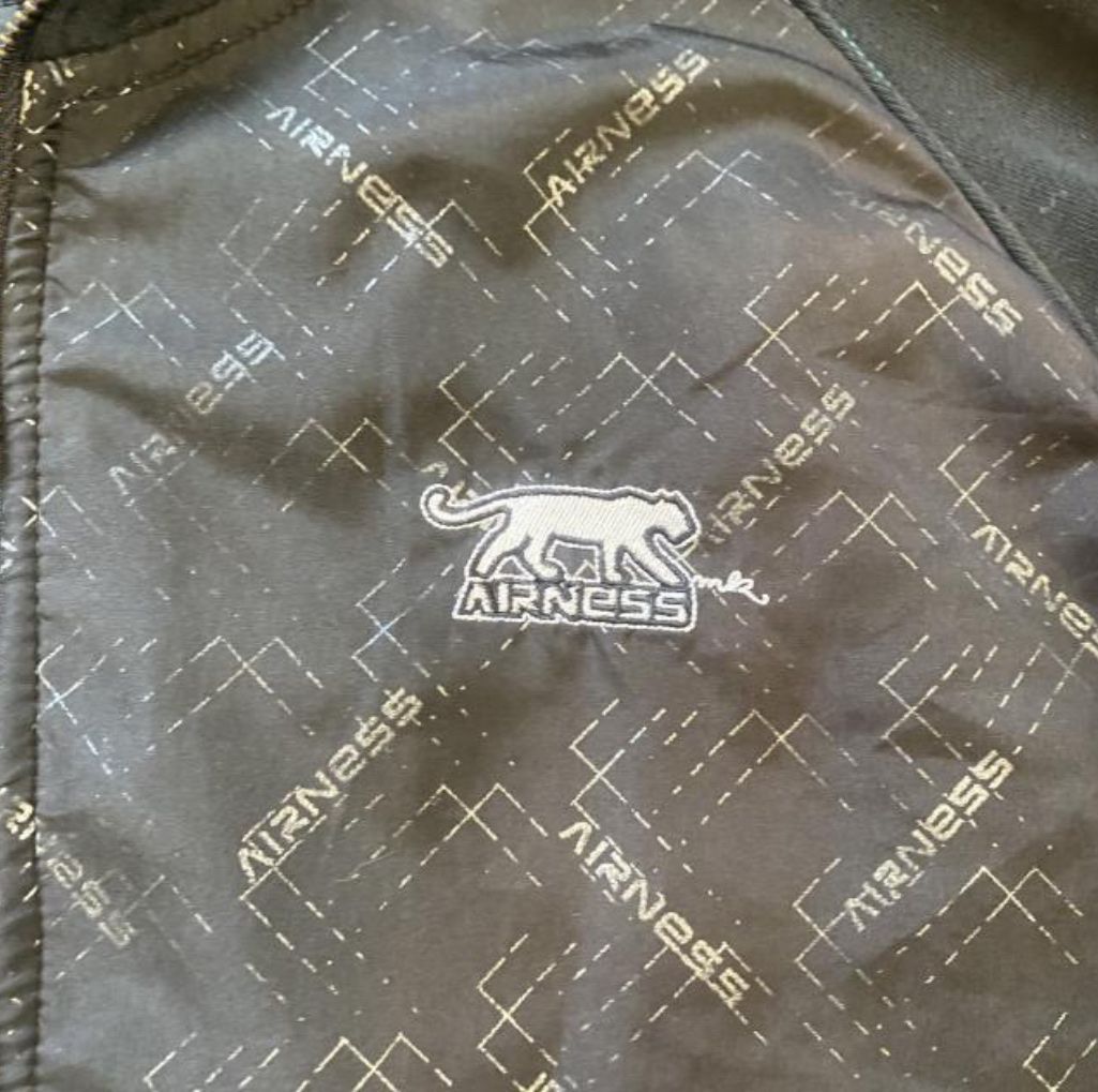 Jacken: Airness jacke – Gebraucht aus St. Gallen von sourced_limited 1