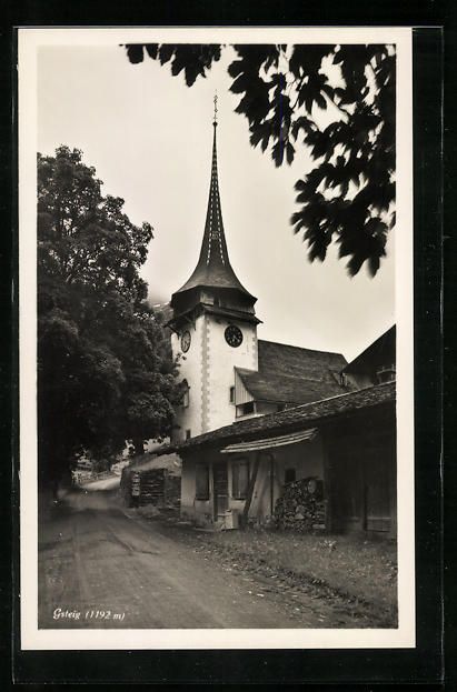 Cartoline postali: AK Gsteig, Strassenpartie mit Kapelle – Usato da Berlin venduto da bartko-reher