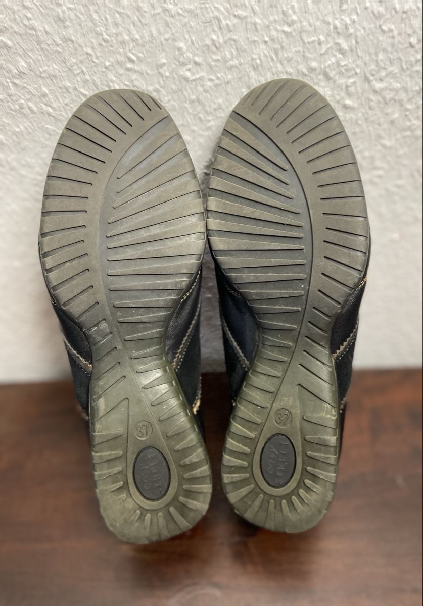 Scarpe da donna: easy Street Sneaker Schuhe schwarz Gr. 37 – Usato da Fislisbach venduto da KolibriSecondhand 7