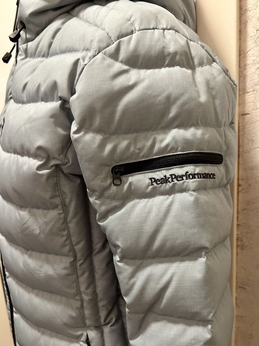 Peak Performance Jacken: PeakPerformance Daunenjacke, Grösse M – Neu (gemäss Beschreibung) aus Oberhasli von anzis 2
