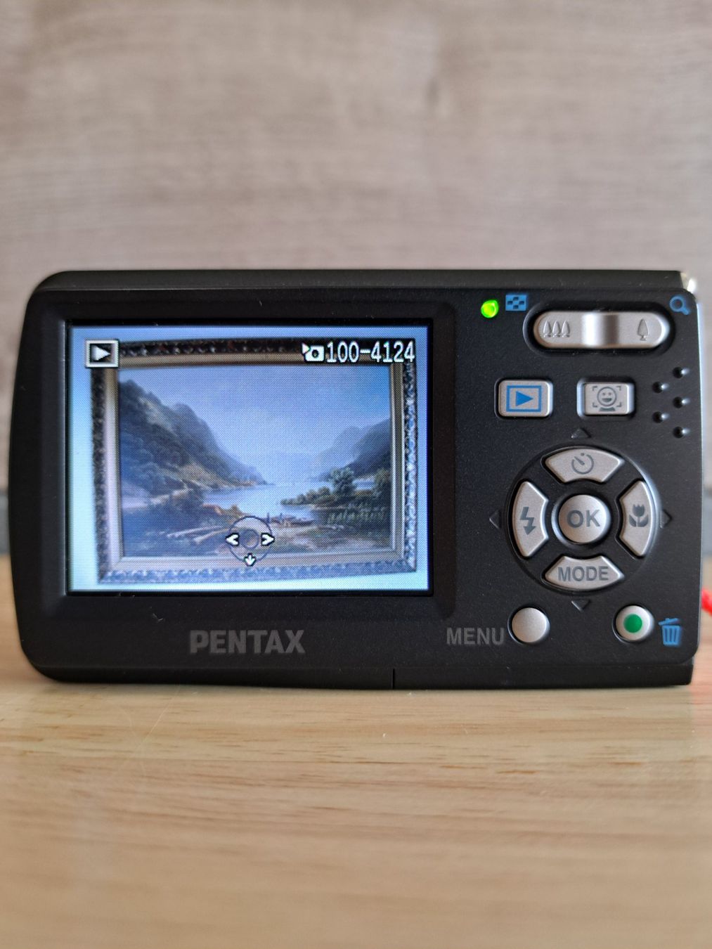 Pentax Fotocamera: PENTAX Optio E60 10MP Kompakt-Digital Kamera – Usato da Birsfelden venduto da oleros 2