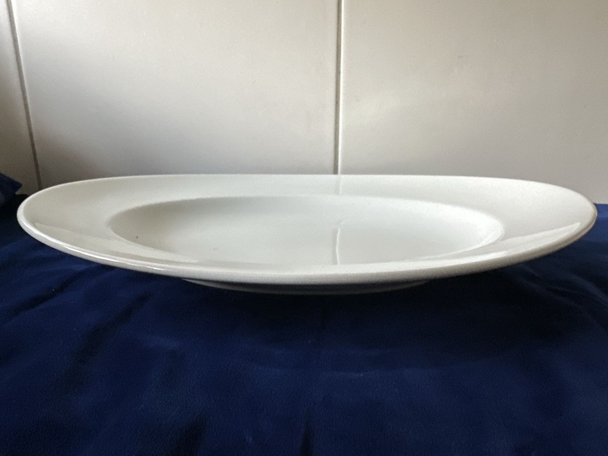 Rosenthal Servierplatten: Rosenthal, Germany, Epoche, ovale Servierplatte – Gebraucht aus Zürich von Chaeffeler 5