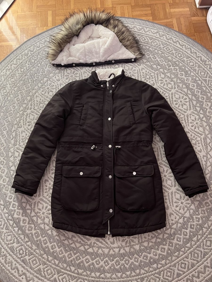 Jacken & Mäntel: Warme schwarze Jacke Größe: 164 – Gebraucht aus Volketswil von Latinozh5