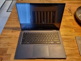 ASUS Vivobook TP1400K Laptop mit Windows 11 Home