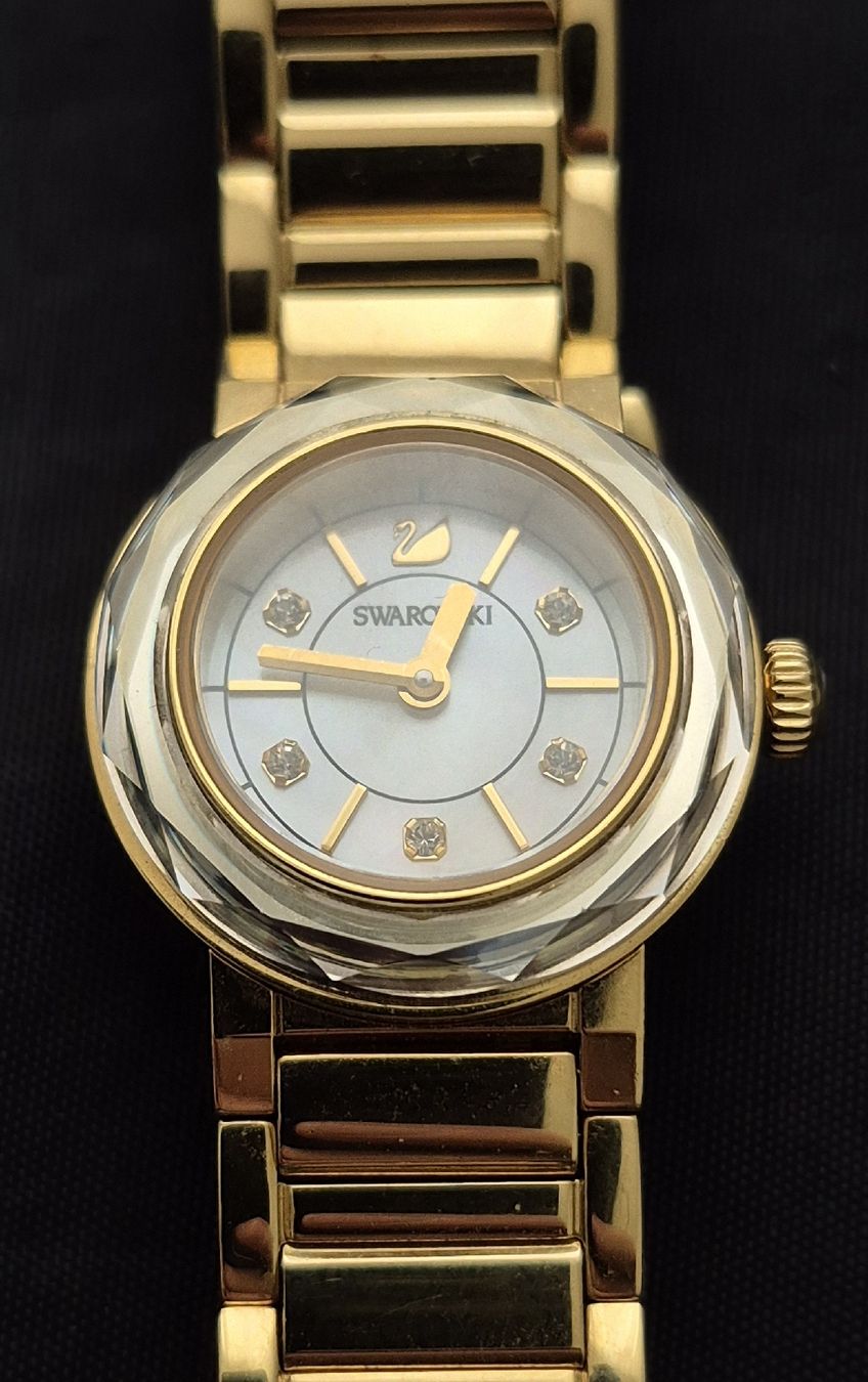 Swarovski Orologi: Damenuhr Swarovski – Nuovo (secondo la descrizione) da Schaffhausen venduto da Captancemo