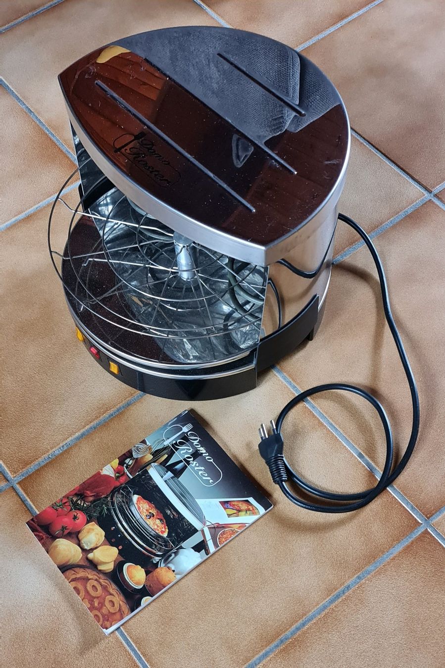 Backöfen: Four électrique DOMO ROSTER, 1000 watts – Gebraucht aus Clarens von ato_d8ph 1