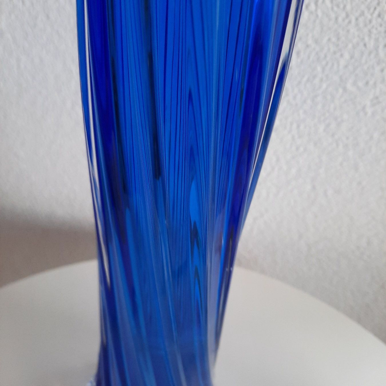 Murano Vasen & Gefässe: Murano Vase mit zwei Tulpen – Gebraucht aus Wetzikon von Perle025 4