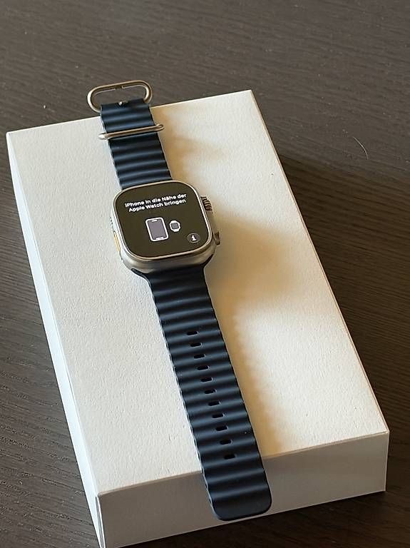 Apple Smartwatch: Apple Watch Ultra 2 Titan – Usato da Gränichen venduto da Dagoeri 3