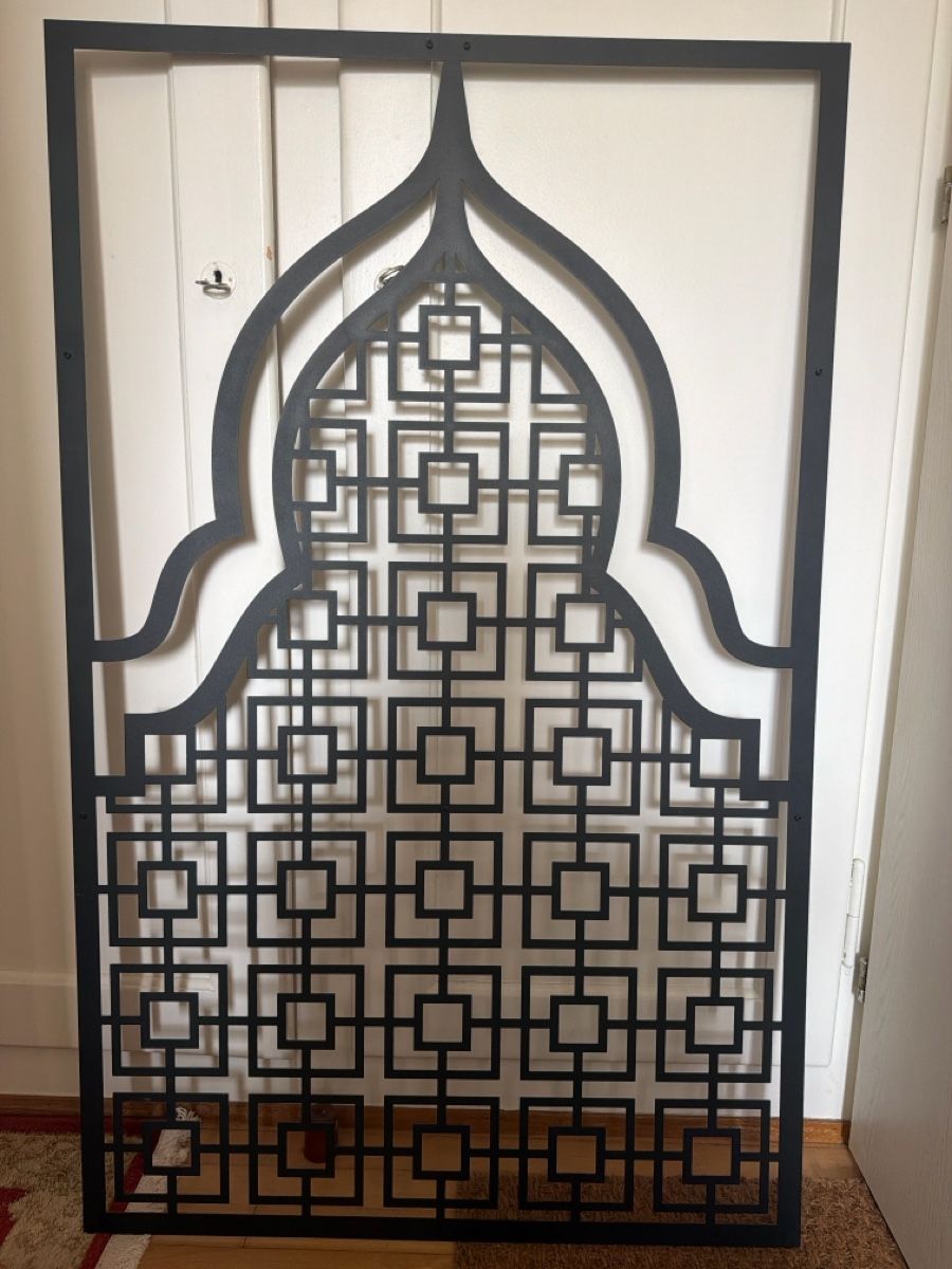 Foto & Immagini: Dekoratives Wandelement Metall schwarz 120x75cm – Usato da Zürich venduto da d0miNik.