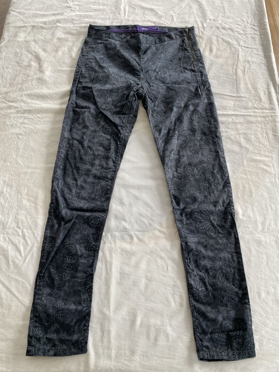 Mexx Hosen: Pantalon Mexx t. 36 – Gebraucht aus Lonay von Ikoko