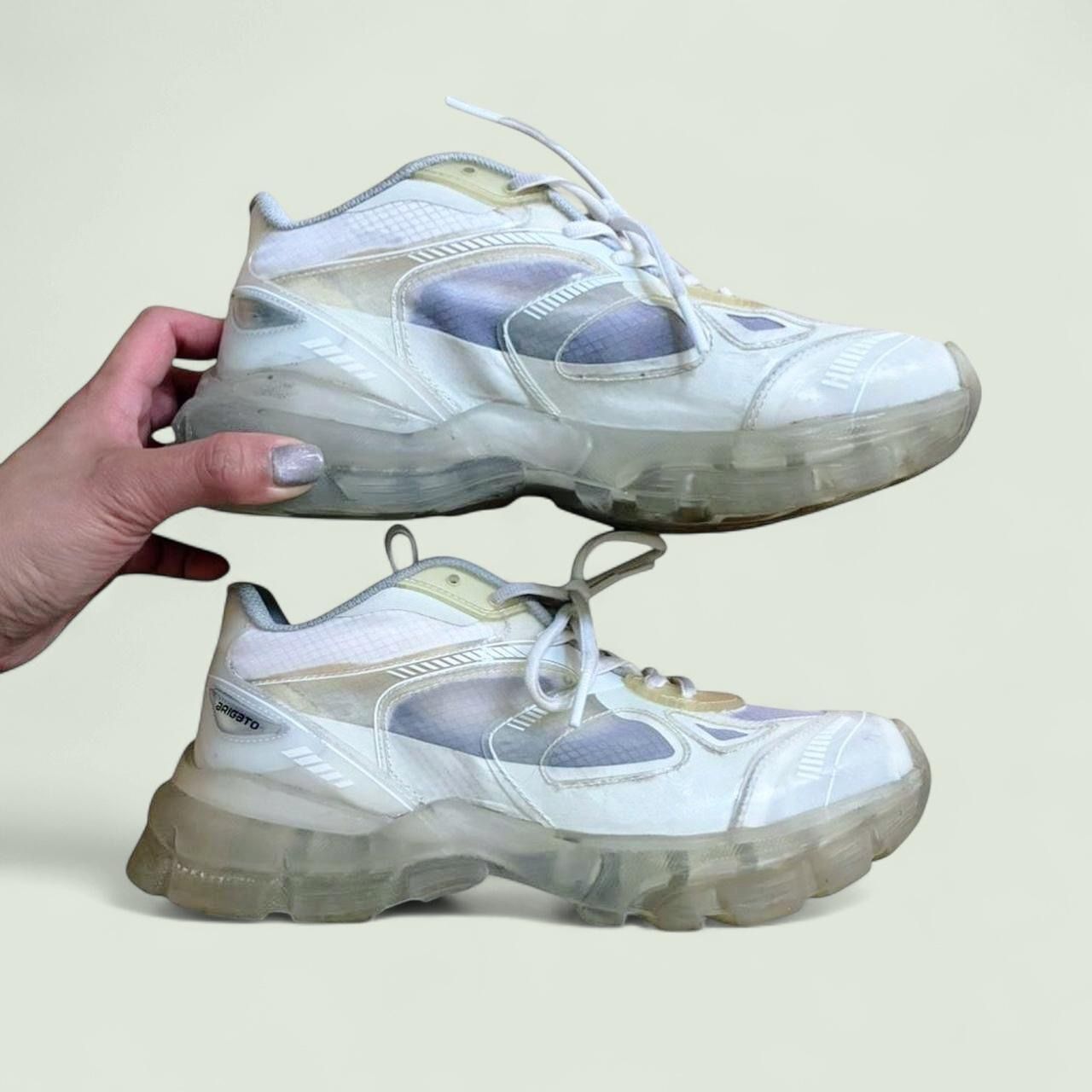 Axel Arigato Chaussures femmes: Axel Arigato marathon ghost sneakers – D'occasion à Zürich par h_studio_edit 2