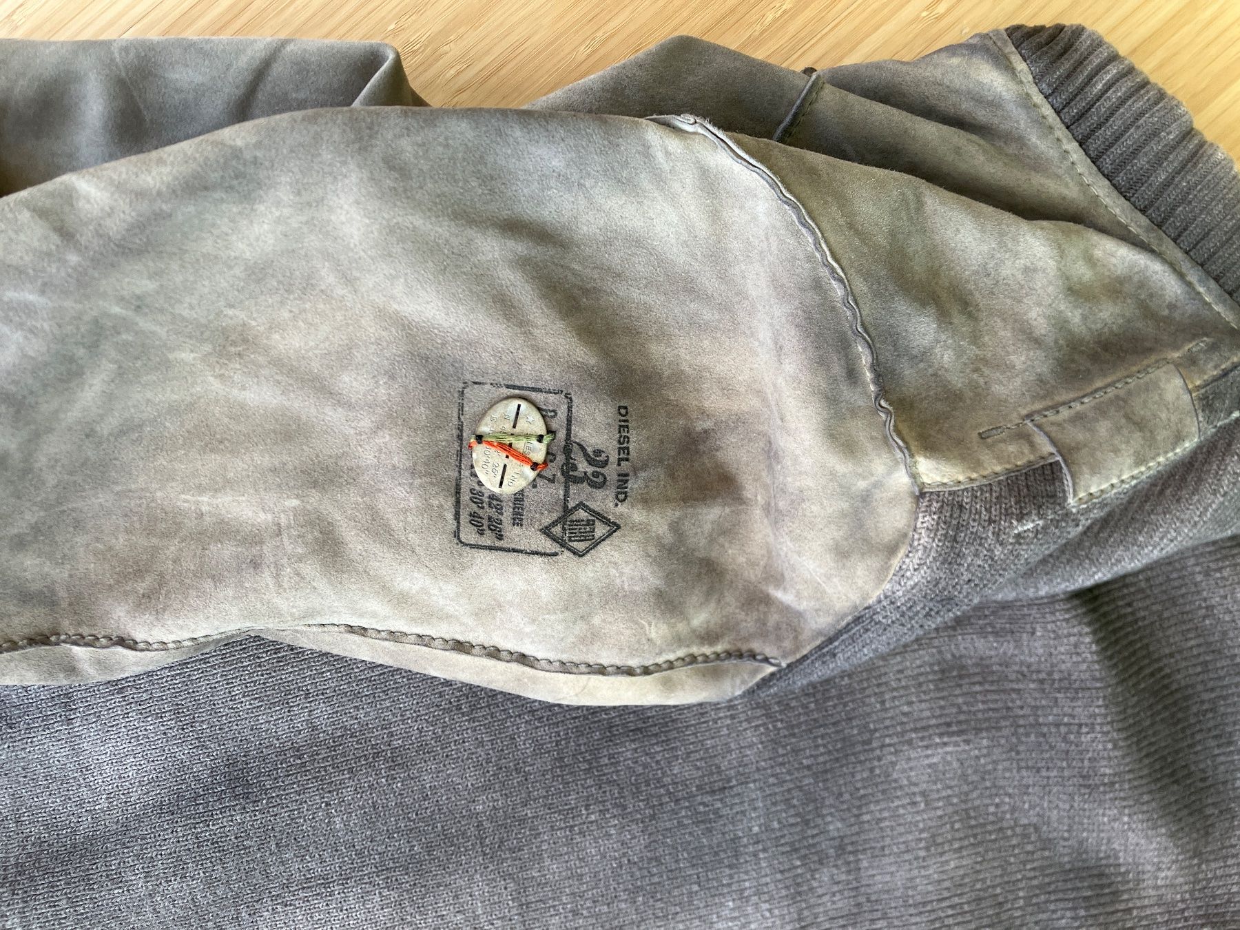 Diesel Jacken: Diesel Lamm-Wildleder Jacke used optic – Gebraucht aus Zürich von Schelli 2