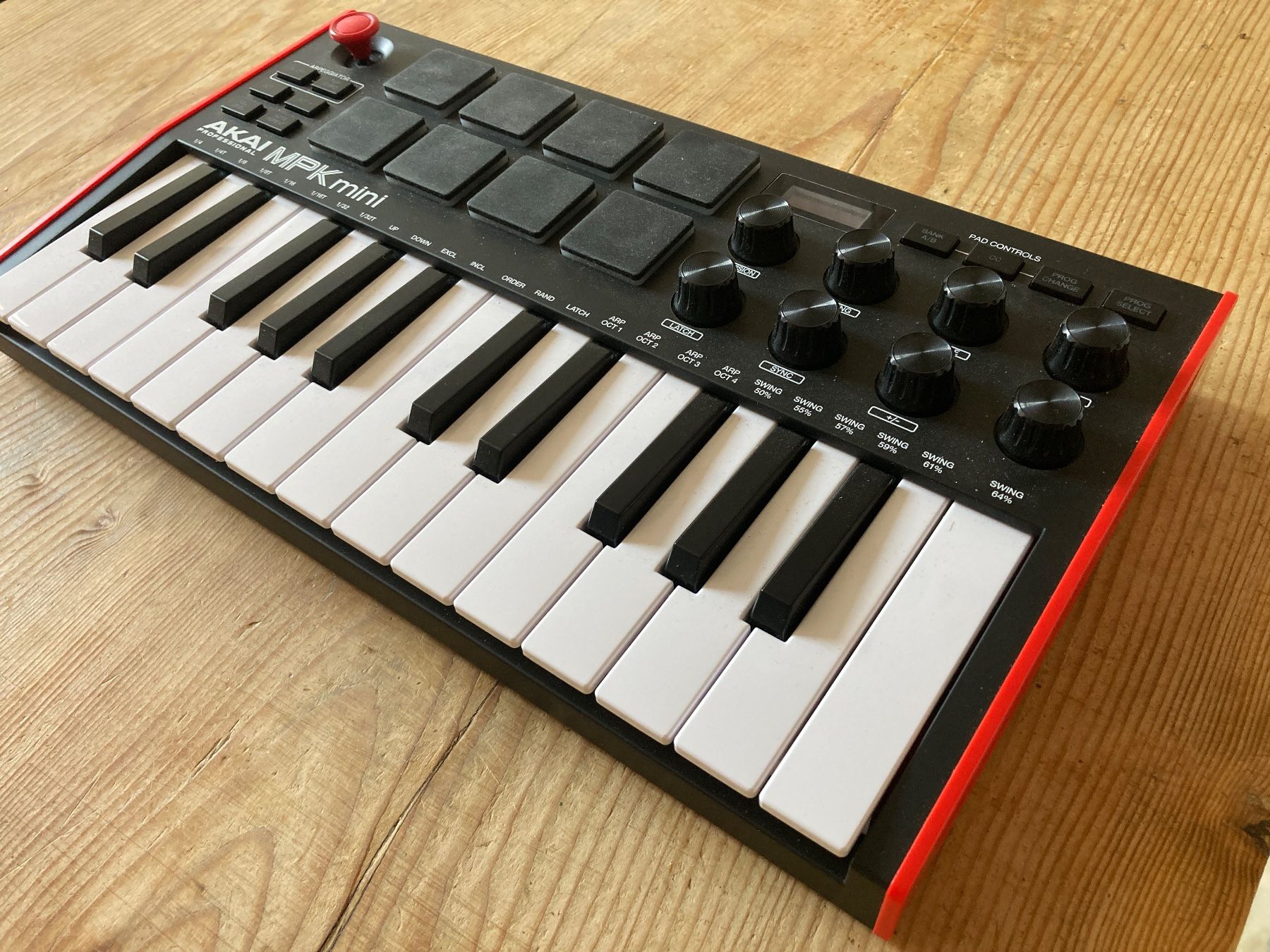 Sistema di controllo: AKAI MPK Mini MK3 - MIDI/USB Keyboard Controller – Usato da St. Gallen venduto da Daperuz 1