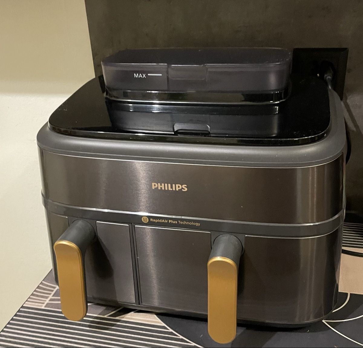 Philips Elettrodomestici da cucina: Airfryer Philips – Nuovo (secondo la descrizione) da Sornard (Nendaz) venduto da Dodo8117