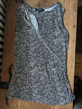 Top Morgan motif serpent, taille XS, comme neuf! 🐍