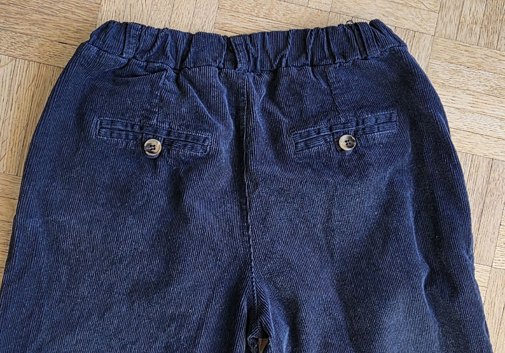 Pantaloni: pantalon bleu foncé taille unique – Usato da Yverdon-les-Bains venduto da van_dq65 3