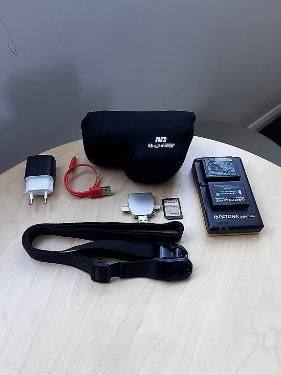 Fujifilm Fotocamera: Fujifilm X100V kit – Usato da Bellinzona venduto da mos_8ytw 1