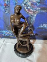 Erotik Bronze Lady