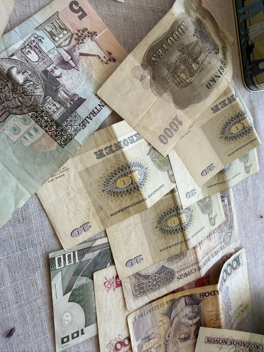 Banknoten: Billets et pièces divers, collection, bon état – Gebraucht aus Lutry von Akombi 4