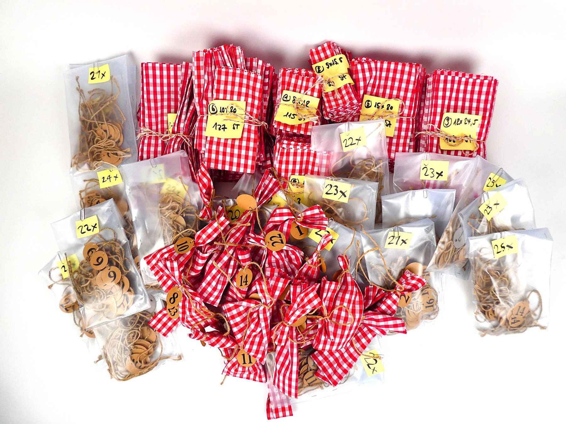 Calendriers: Adventskalendersets, 15+ sets – D'occasion à Urtenen-Schönbühl par Restwert_Schoenbuehl 2
