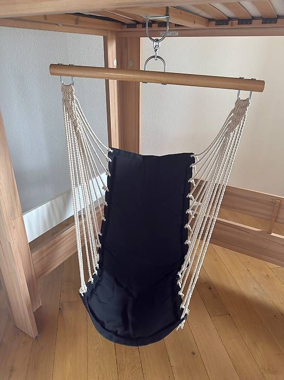 Betten: Hochbett mit 2 Hängesesseln & Leiter Röhr – Gebraucht aus Regensberg von Chura 3
