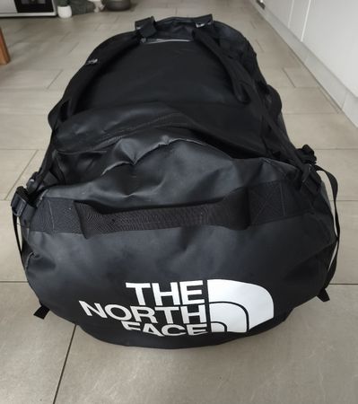 fast neue schwarze the North Face Base Camp Duffel XXL 150L