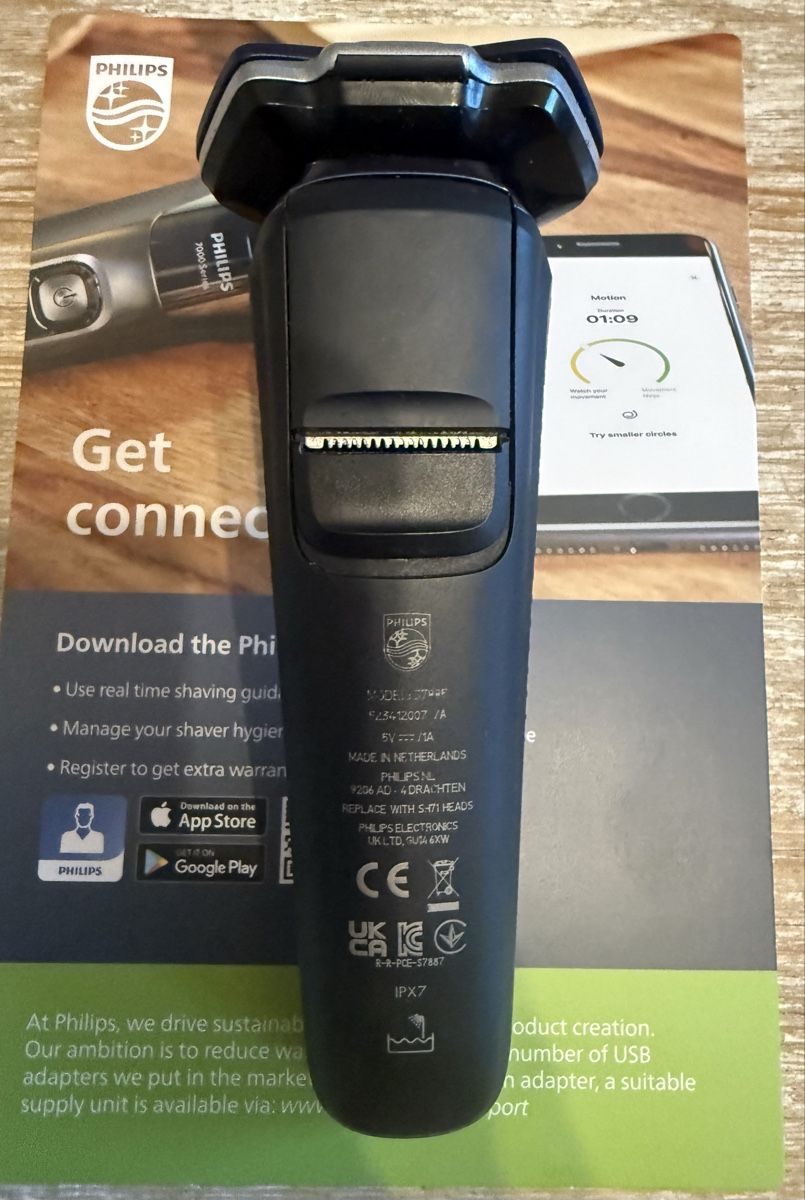 Philips Rasoi & Lamette da barba: Philips série 7000 – Usato da Villars-sous-yens venduto da the-godet 3