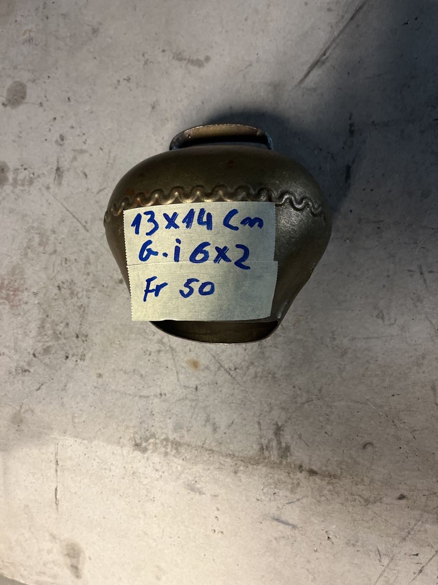 Campanacci mucche: Kuh Rinde Glocke – Usato da Wichtrach venduto da schweissnman