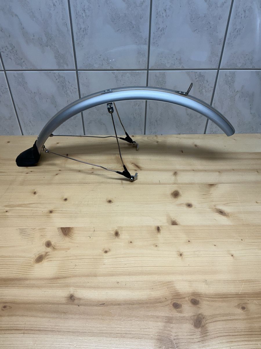 Flyer Ersatzteile: Fleyer e-bike Vorderrad Schutzblech  – Gebraucht aus Oberbuchsiten von Tesin3 2