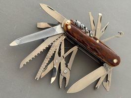 Originales Victorinox Swiss Champ Stag Horn Neu