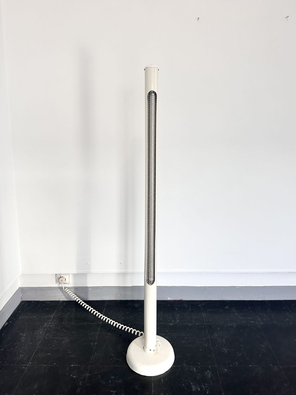 Lampade: Lampe néon design postmoderne, Pays-Bas, vers 1980 – Usato da Lausanne venduto da jul_v9ht 1