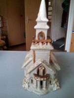 schöne  handgefertigte Kirche mit Licht( Keramik) für 29.--