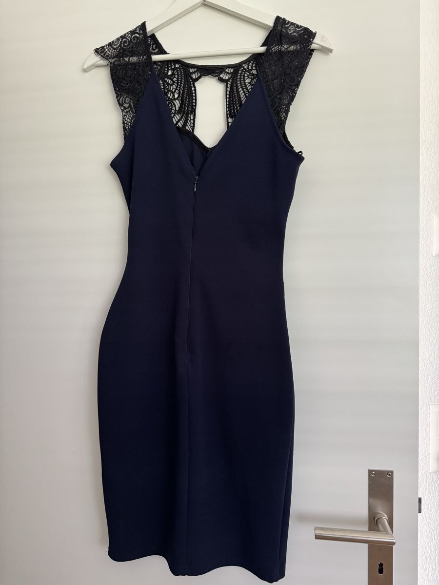 Kleider: Elegantes Abendkleid mit Spitze Gr. 36 – Gebraucht aus Muttenz von veroo8 2