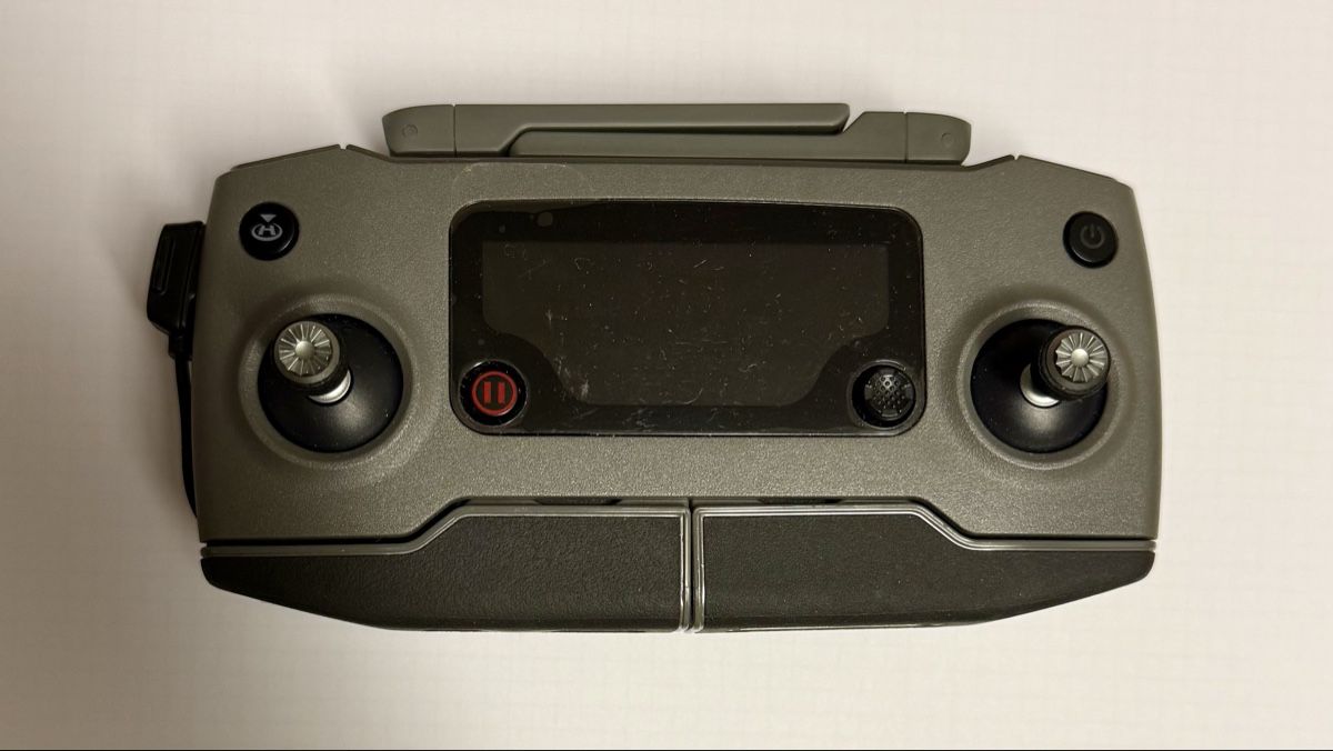 DJI Commande à distance: DJI Mavic 2 Pro Remote Controller RC1B - Excellent Condition – D'occasion à Amsteg par jos_977s 1