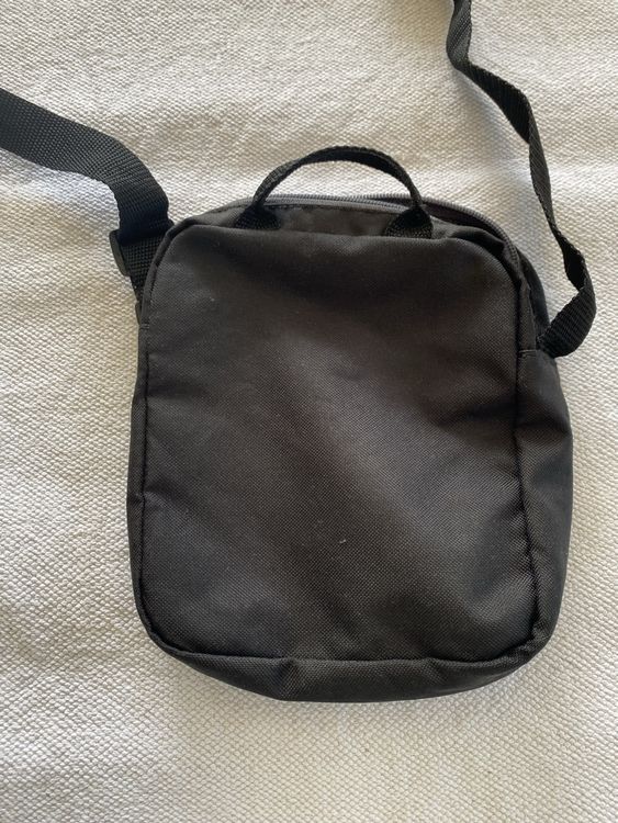 Puma Borse: Puma kleine umhänge Tasche – Nuovo (secondo la descrizione) da Rorschach venduto da lvi_p29s 2