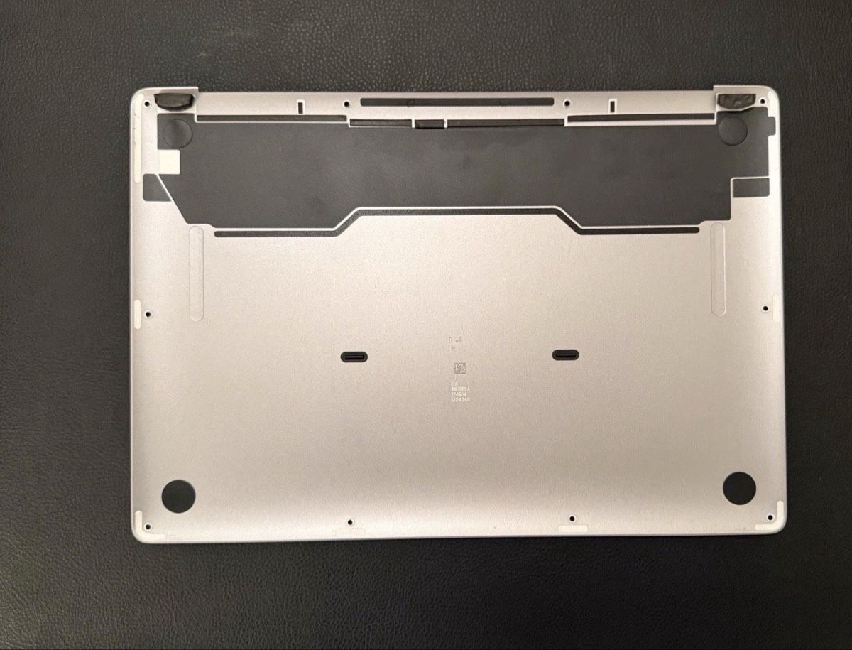 Apple Notebooks: MacBook Air 13 M1 A2337 Topcase – Gebraucht aus Allschwil von ant_wbx5 2