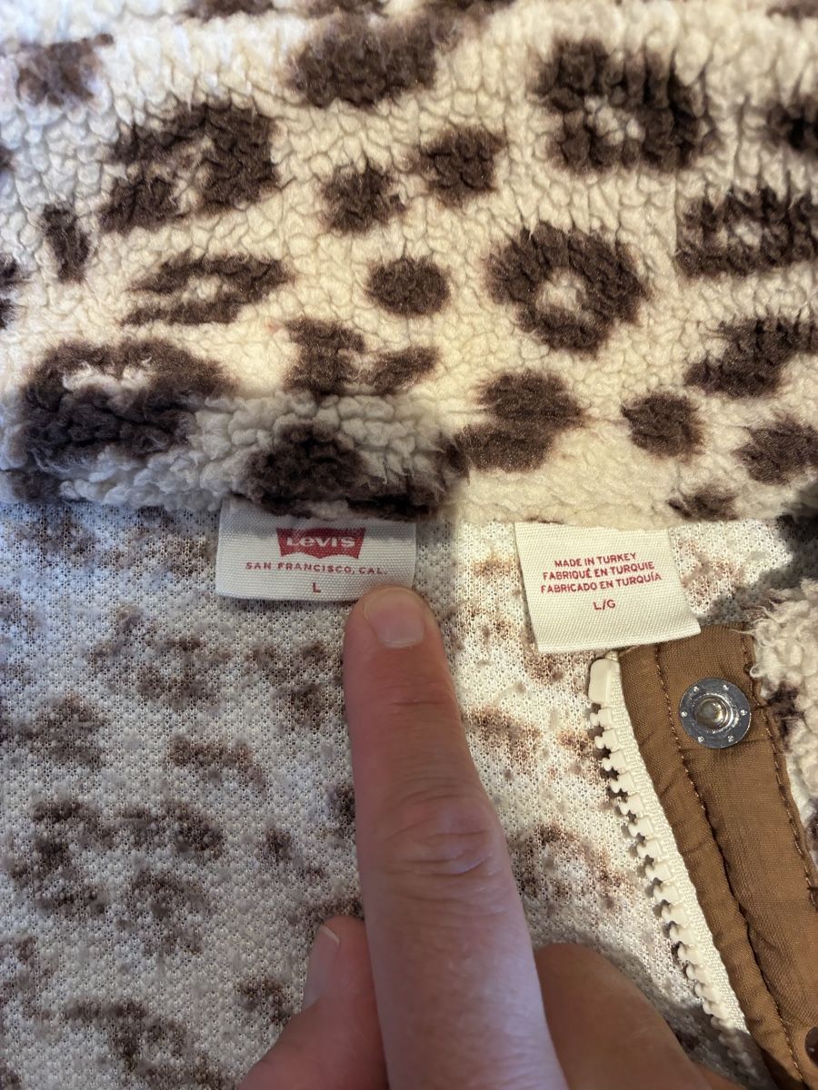 Levi's Giacche: Fleecejacke Levis Leo Muster L  – Usato da Mitlödi venduto da meyer-sabrina 2