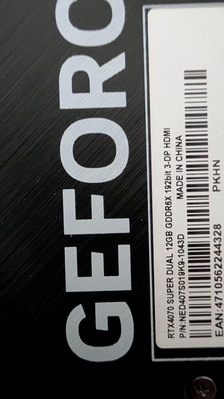 Nvidia Cartes graphiques: rtx 4070 Super 12 GB – D'occasion à Birrhard par Slim_Shady1993 2