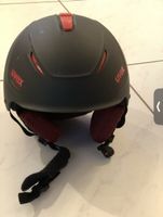Skihelm Uvex schwarz rot Grösse 52-55 cm gebrauchter Zustand