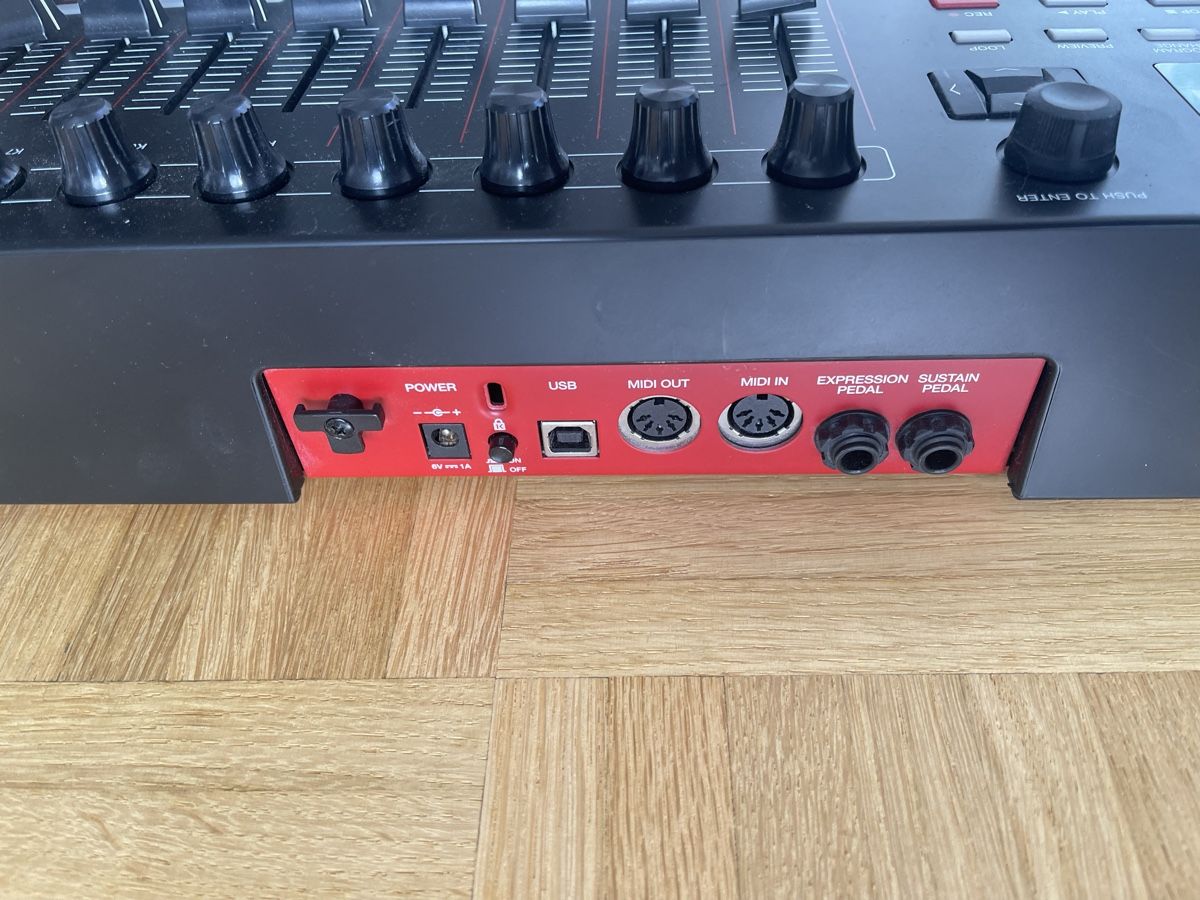 Akai Strumenti musicali: Akai Professional MPK 249 – Usato da Grand-Lancy venduto da mor_bhv2 1