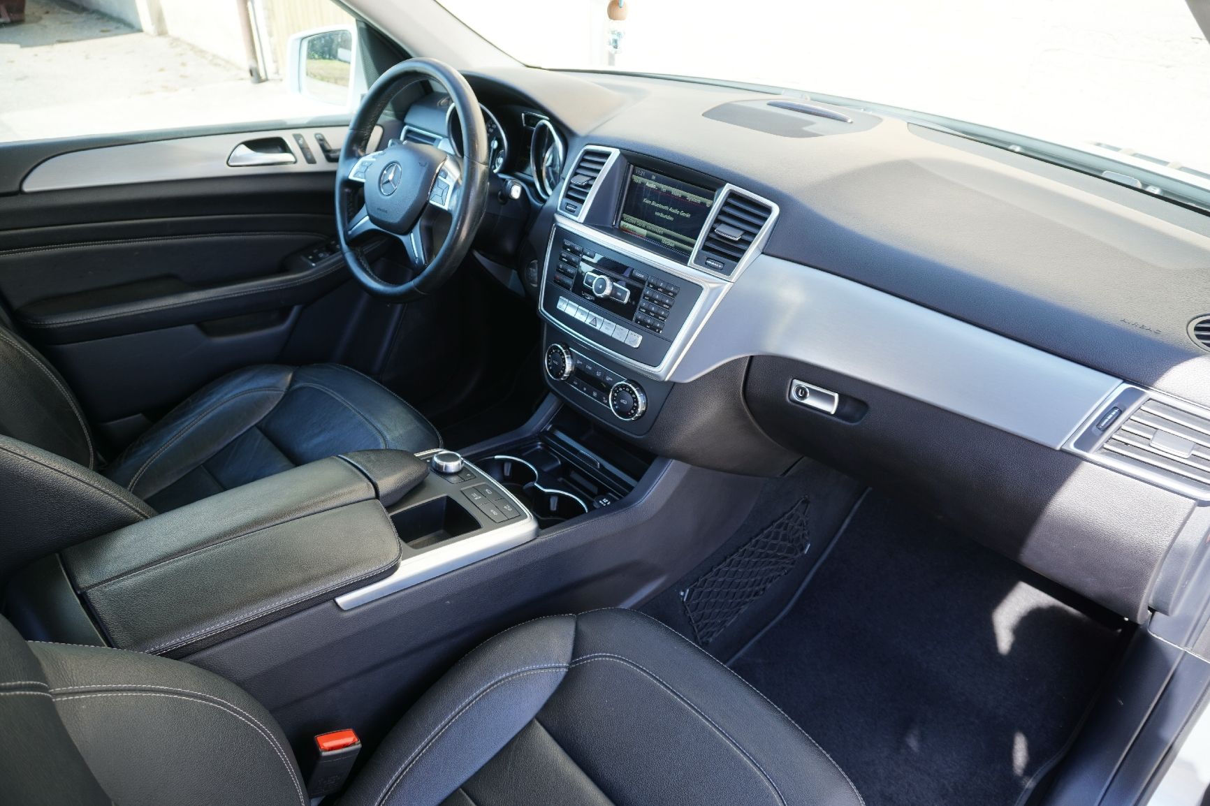 Mercedes-Benz Automobili: Mercedes ML350 Bluetec – Usato da Gossau SG venduto da mai_zmd7 7