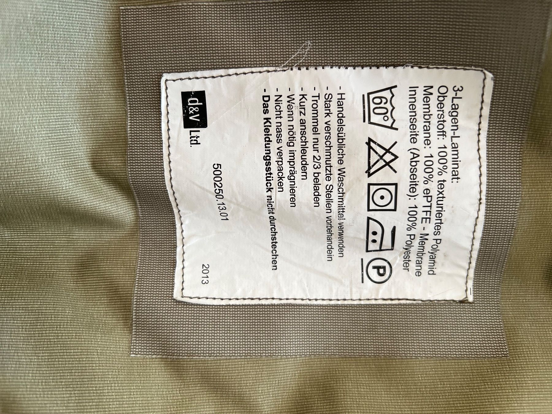 Schweizer Armee Giacche: Gore Tex Jacke ARMEE mit Kapuze – Usato da Bex venduto da RicDealer 5