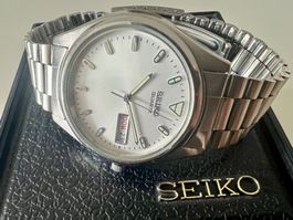 SEIKO Quartz Ref. 7N43-9041, with original box, mid 90‘s