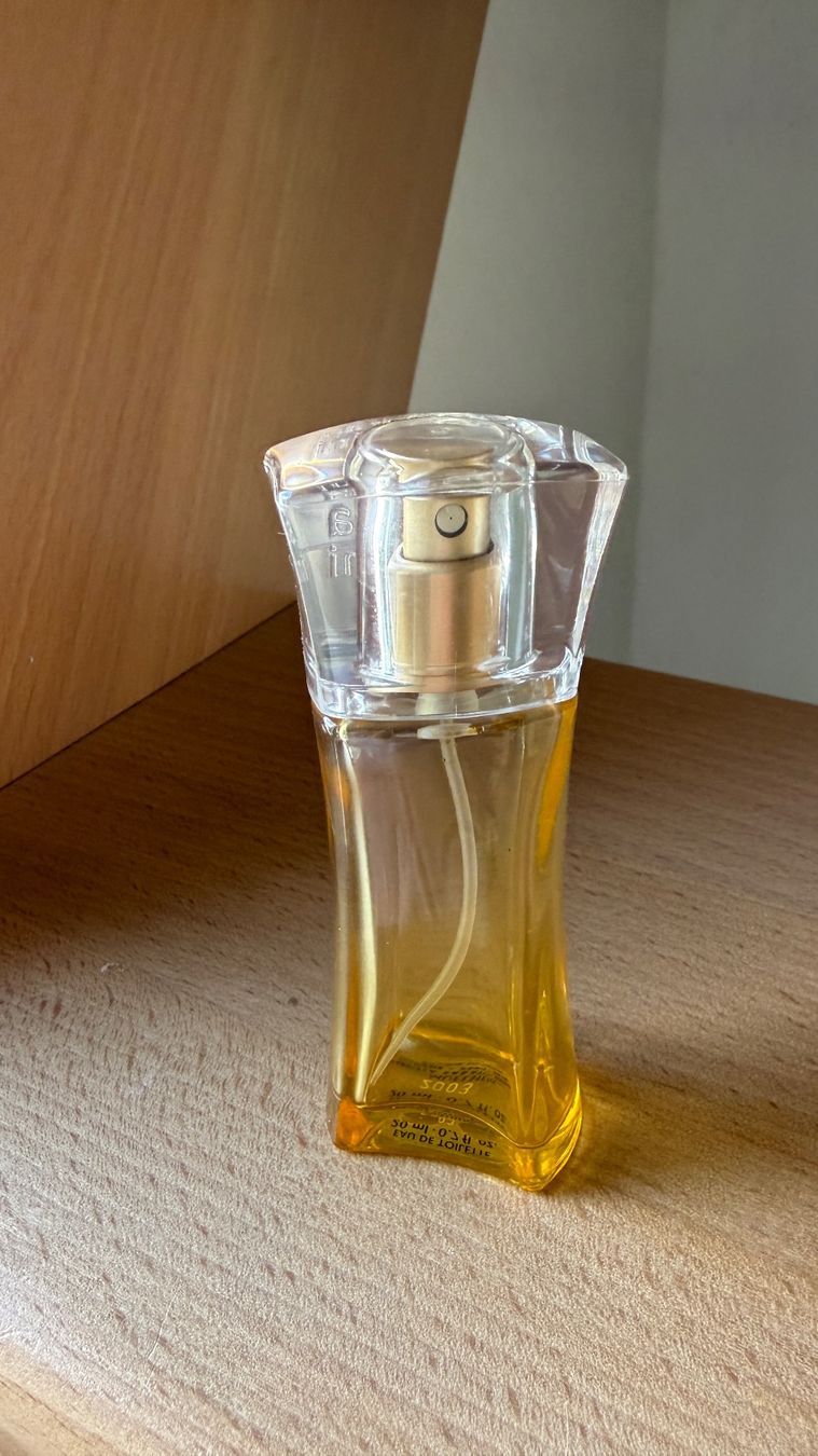 Flaconi: Gabriela Sabatini - Flacon 20 ml vide – Usato da Yverdon-les-Bains venduto da _sabrinah_