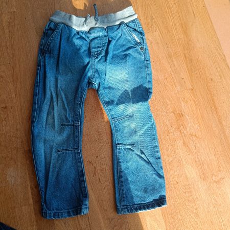 Hose Grösse 92